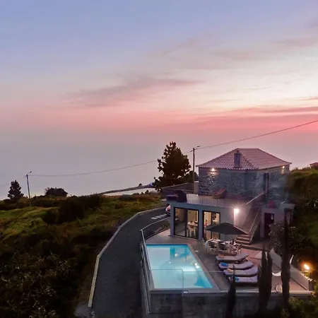Villa Clementina | Cliffs&ocean | Heated Pool
