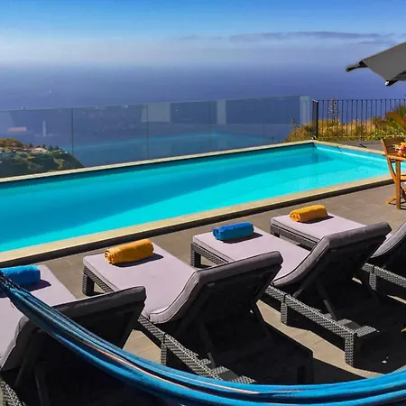 Clementina | Cliffs&ocean | Heated Pool