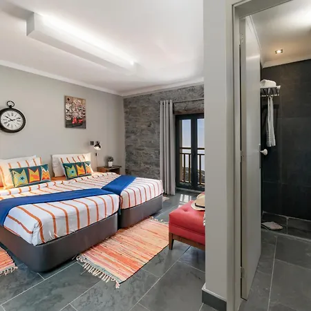 Villa Clementina | Cliffs&ocean | Heated Pool Prazeres