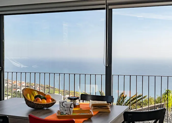 Clementina | Cliffs&ocean | Heated Pool Prazeres